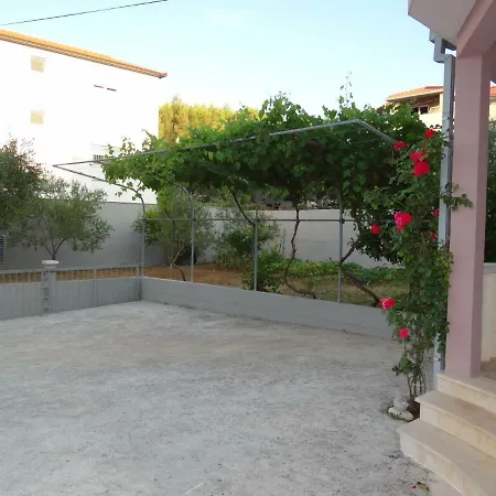 Emilija Apartmán Trogir